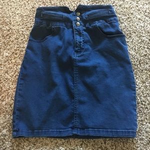 Only denim skirt